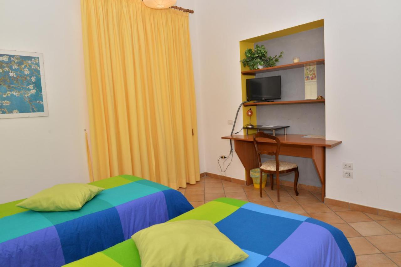 Casa Lungomare Bed & Breakfast Salerno Ngoại thất bức ảnh